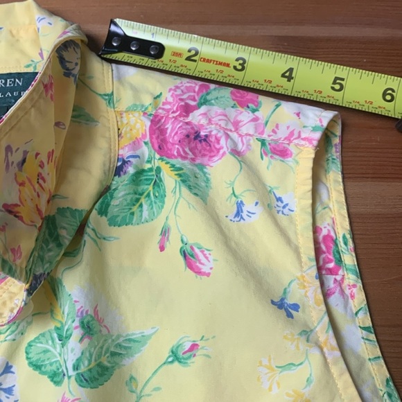 Lauren Ralph Lauren Sleeveless Button Down Floral Blouse 
100% Cotton - Picture 5 of 10